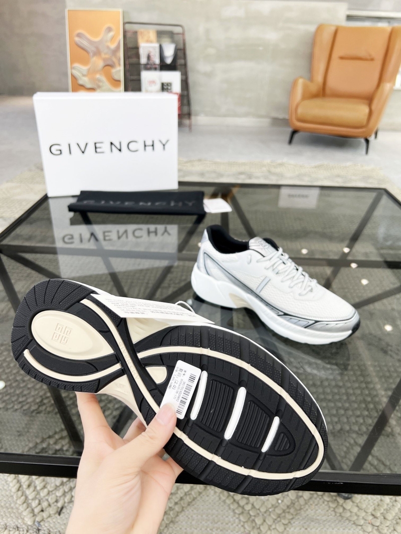 Givenchy Sneakers